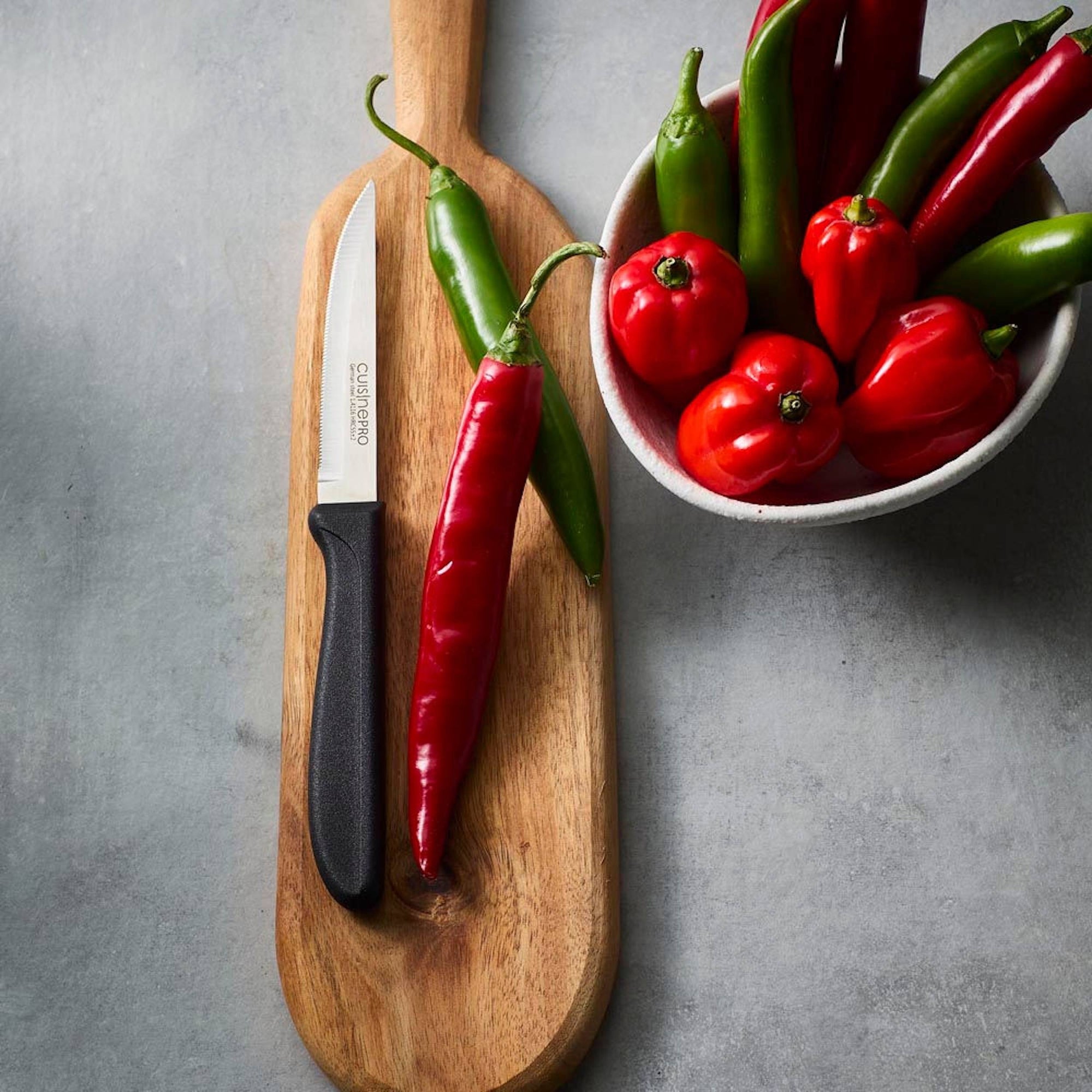 Cuisine::pro® CLASSIC 4in Serrated Paring Knife