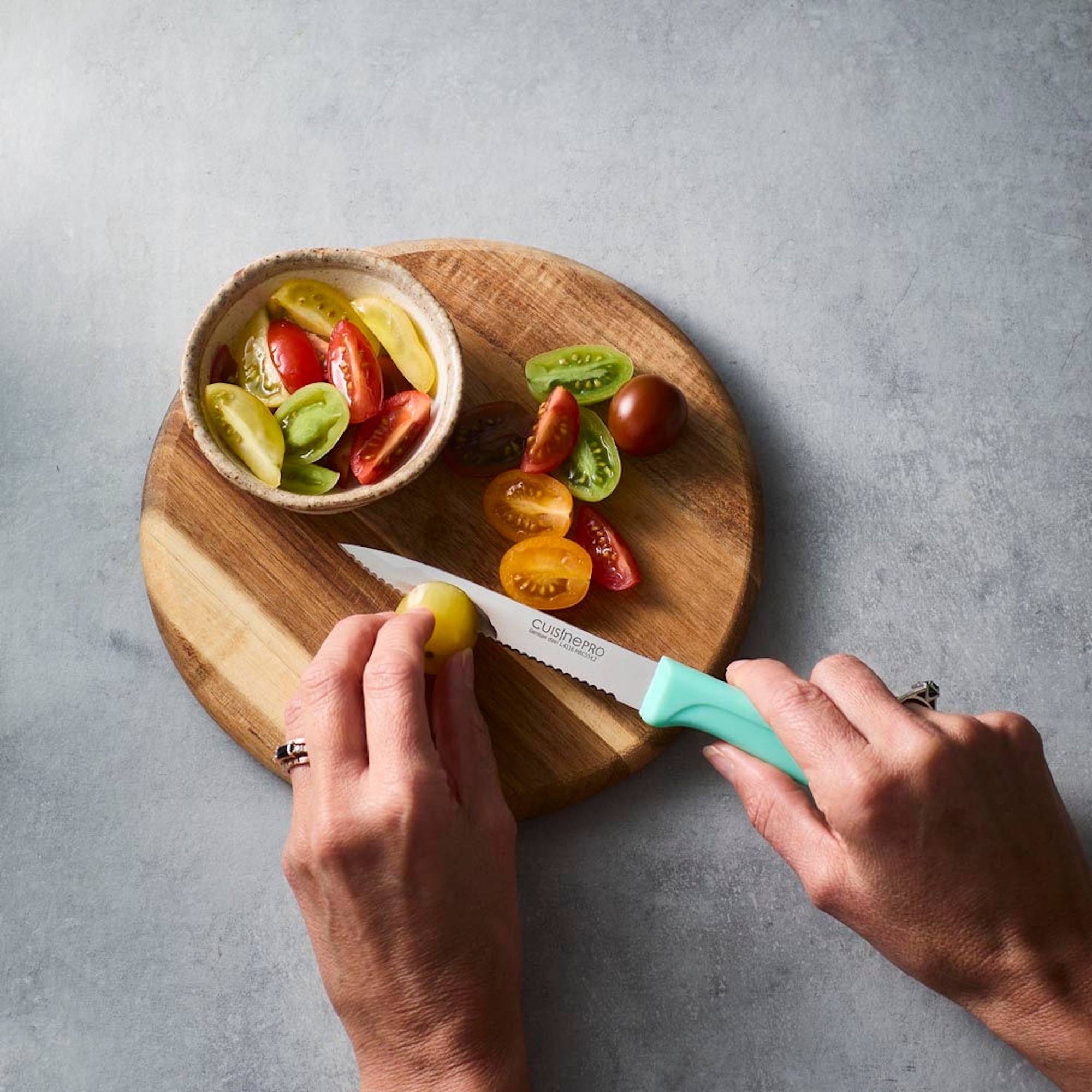 Cuisine::pro® CLASSIC 4in Serrated Utility Knife