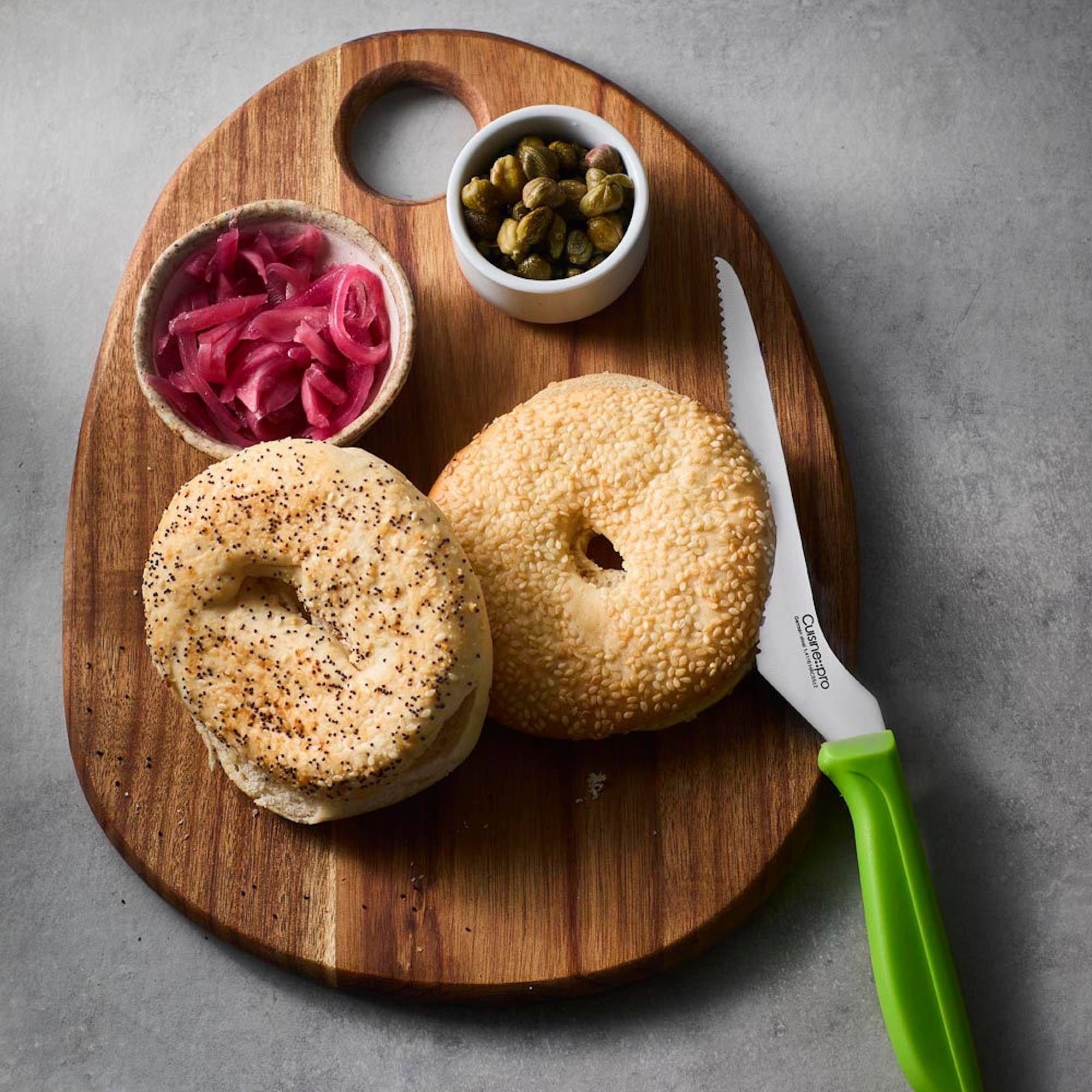 Cuisine::pro® CLASSIC 6in Offset Serrated Utility Knife