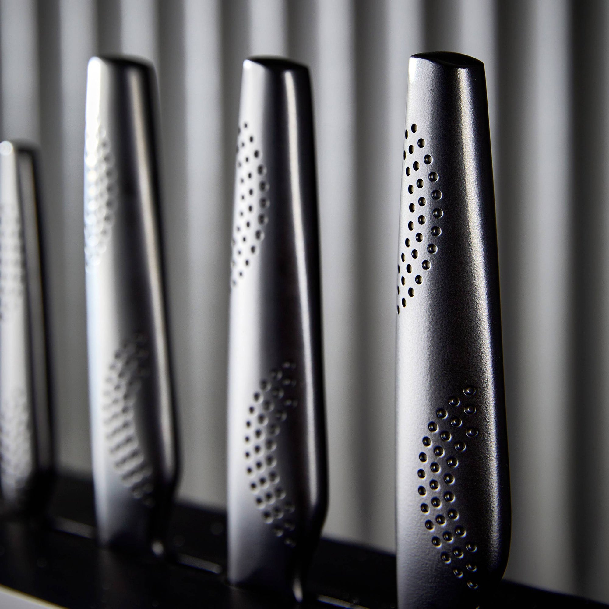 Cuisine::pro® BLACK SAMURAI® Syo 9-Piece Knife Block