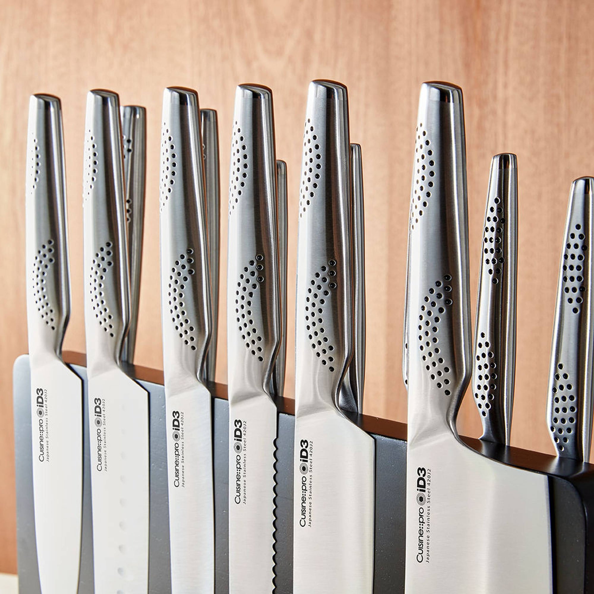 Cuisine::pro® iD3® Kachi 14-Piece Knife Block