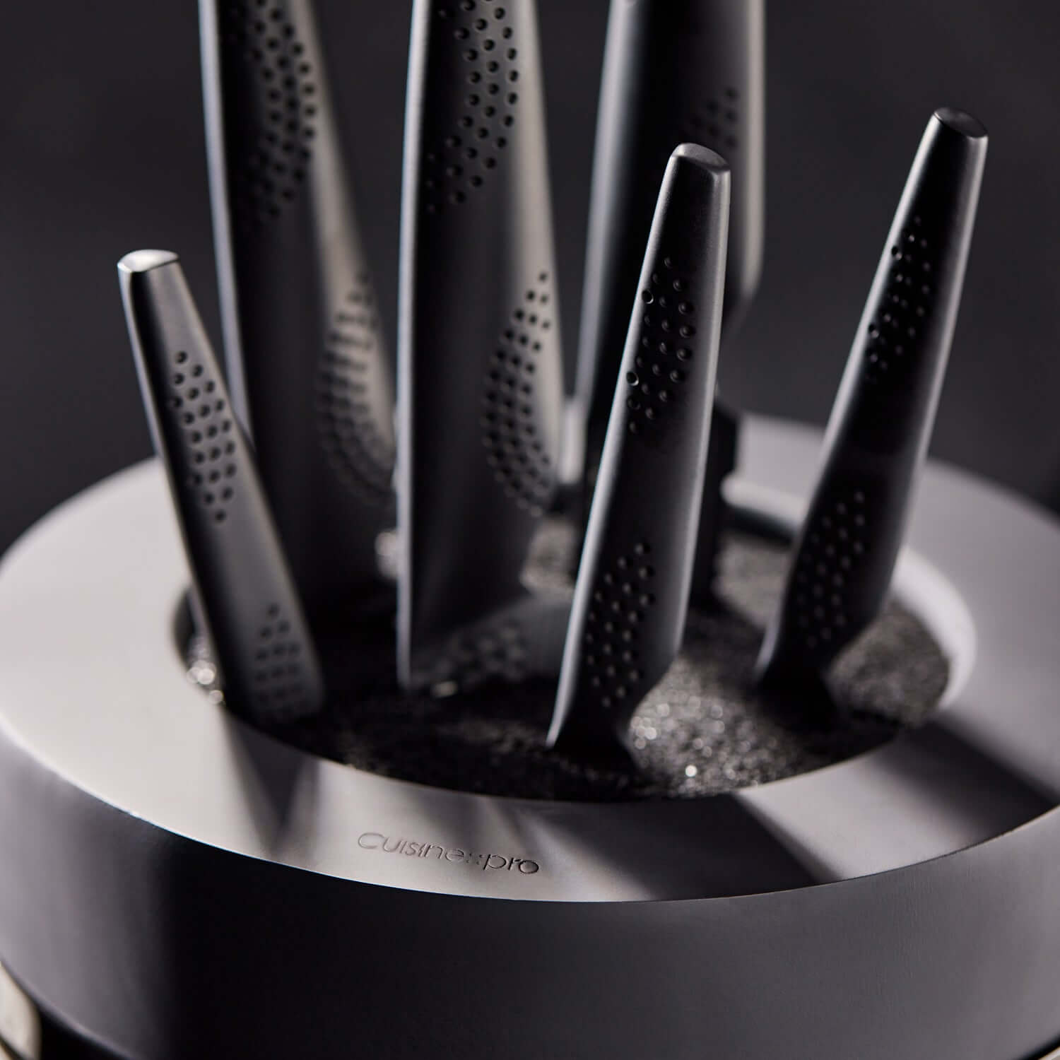 Cuisine::pro® iD3® BLACK SAMURAI™ THE EGG 9 Piece Knife Block